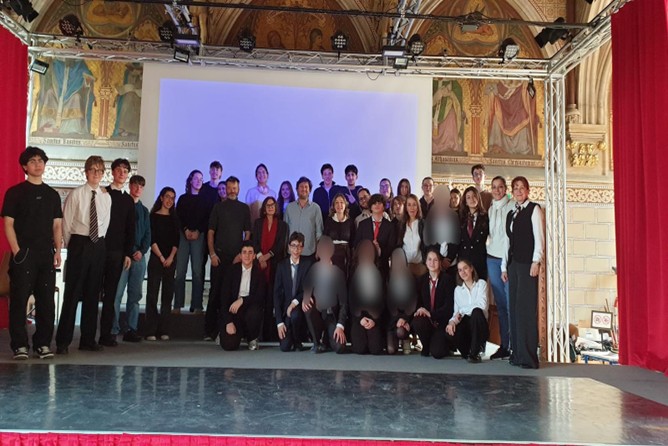 Lesung mit Ian de Toffoli am AkG